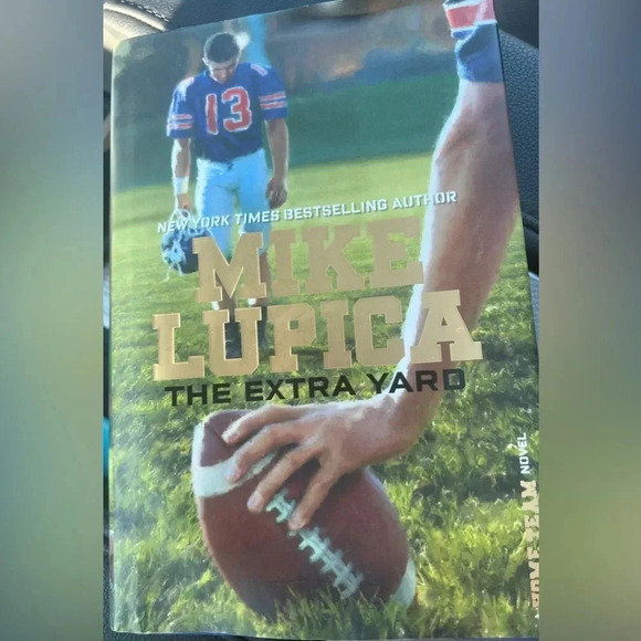 Mike Lupica: The Extra Yard & Point Guard Hard Cover Books - Picture 6 of 8